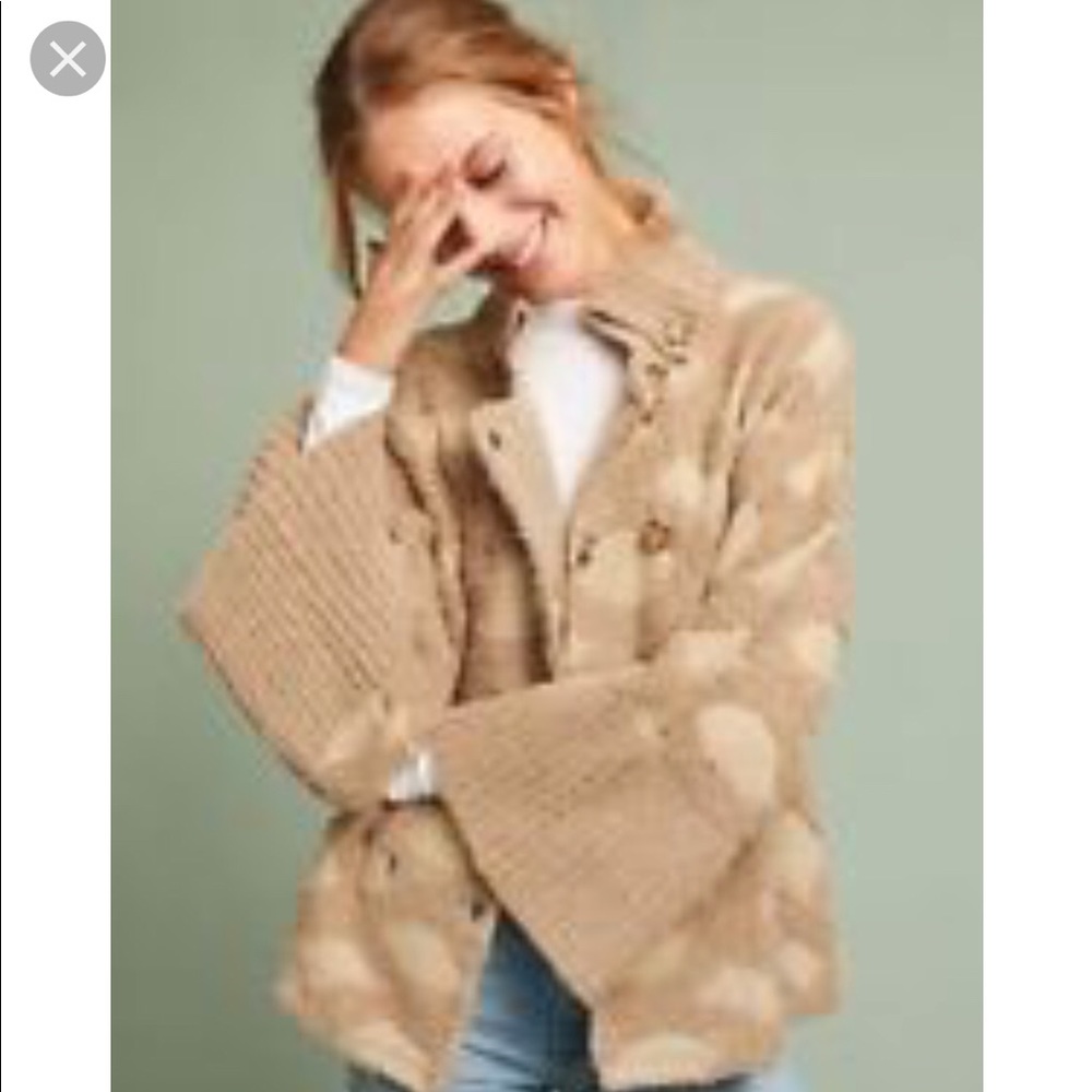 Sweater/cardigan